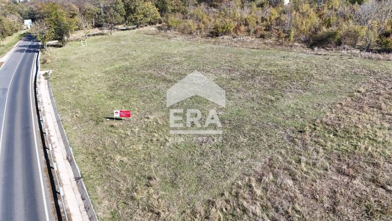 Продава се Парцел в Горна Оряховица - 4311 кв.м за 40 €/кв.м - Снимка #1