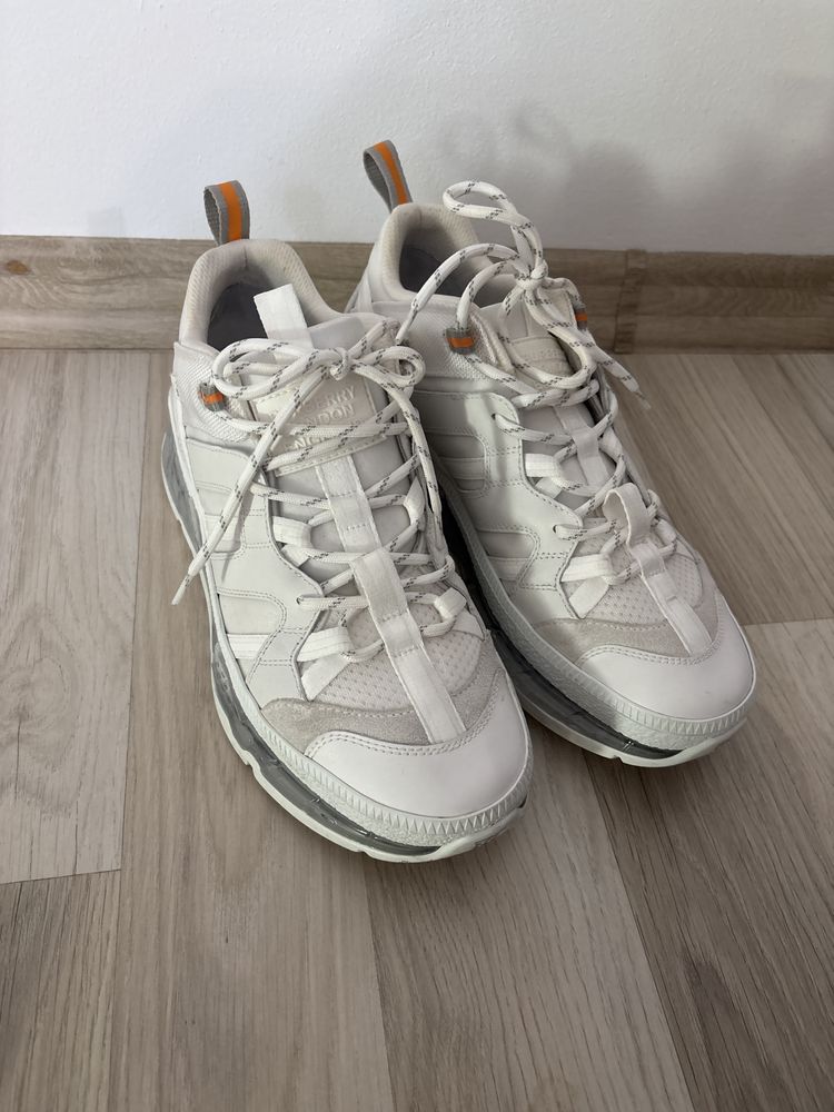 Продавам Burberry