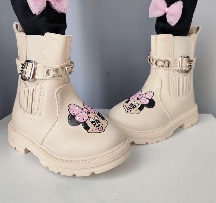 Детски ботуши ватирани размер 25