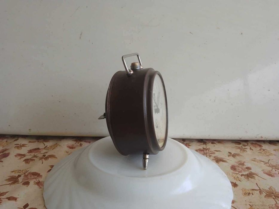 Ceas desteptator de masa - mecanic , Jnsa . .