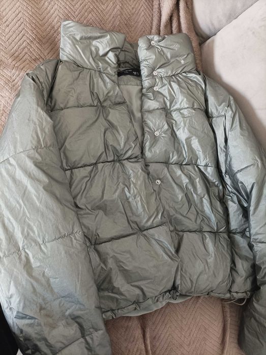 Vând damă, aproape nouă