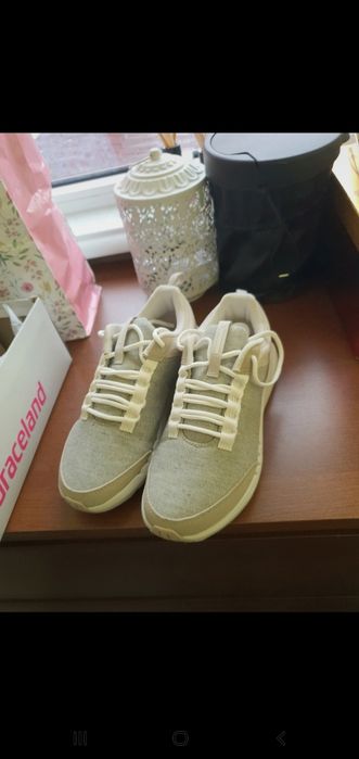 Adidași  masura 37