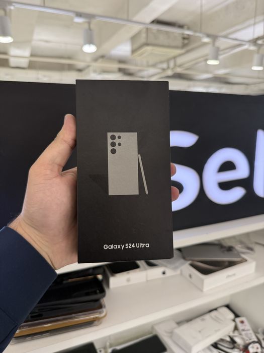 Samsung S24 ultra 256gb новый