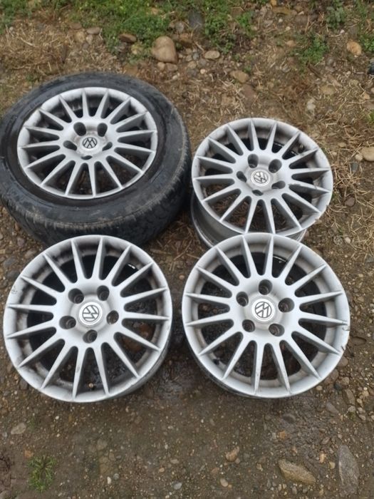 Vând Set jante aliaj