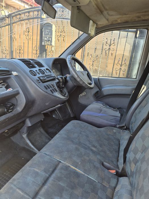 Vito an 2000 2.2 cdi volan dreapta