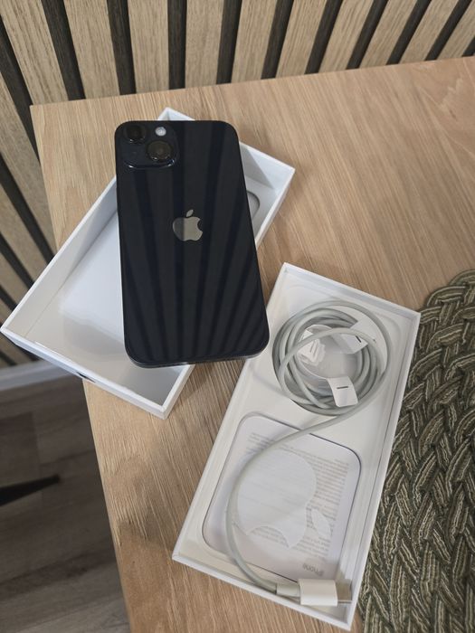 iPhone 14 Midnight 98% baterie originală!