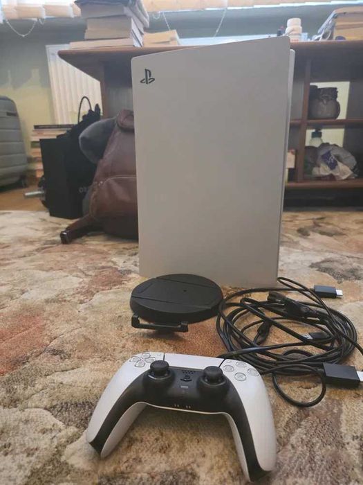 PS5 digital edition 1TB in perfecta stare