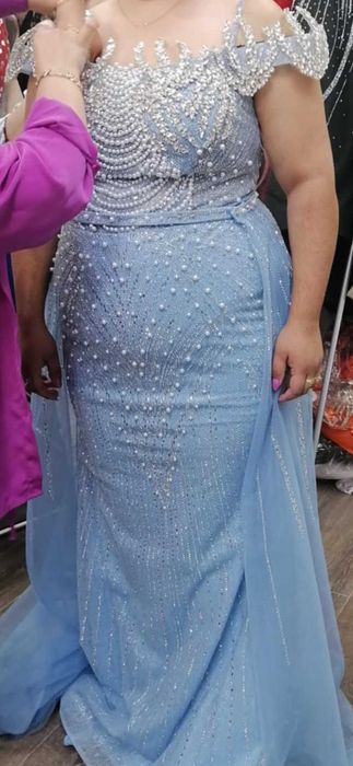 Офицялна рокля дубаиски