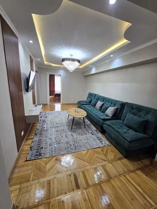 СРОЧНО!! Сдается в аренду Ц5 3/2/4 минор метро 374*