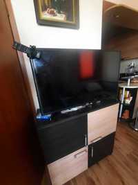 Телевизор Samsung UE40J5000AW  повреден