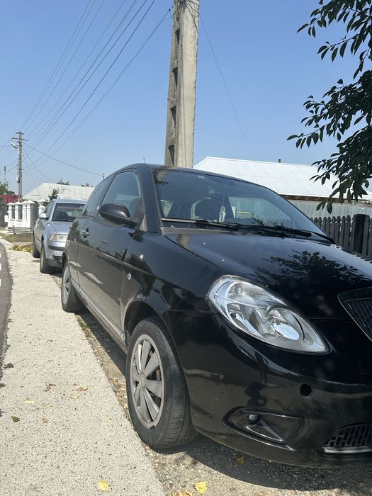 Lancia ypsilon negociabil an 2009