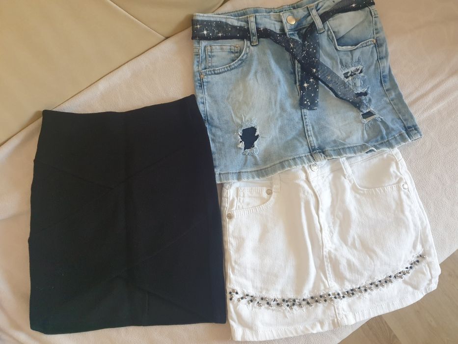 Поли тениски къси панталони гащеризони и др