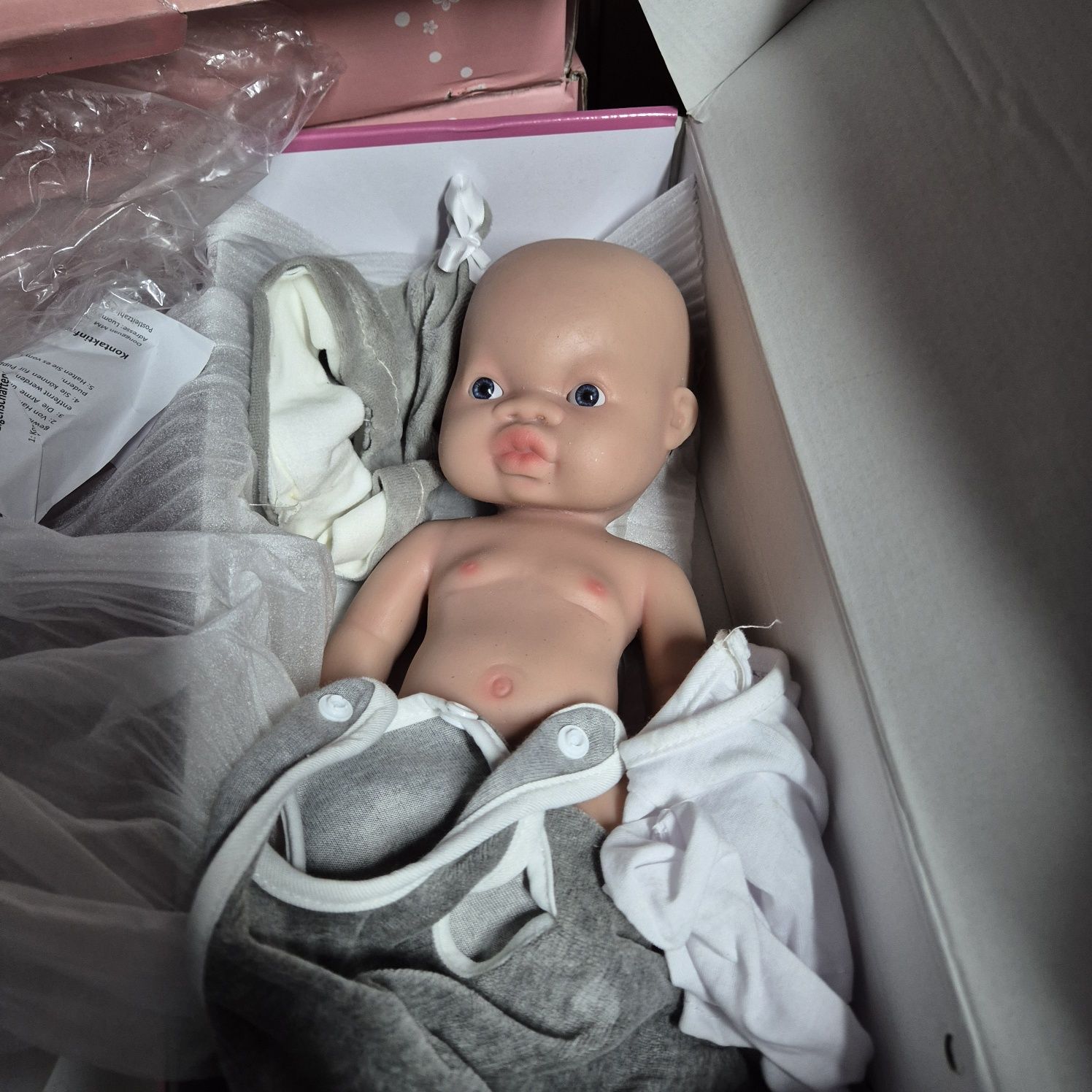 Reborn, сладко лице с 100%  силиконово , меко  тяло,