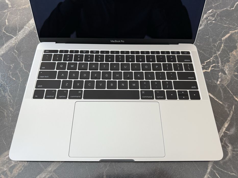MacBook Pro 2017г. A1708. Retina display. Core i5/8/128GB