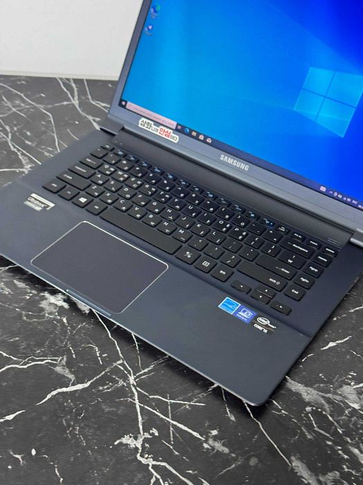 Noutbuk Samsung Ultrabook