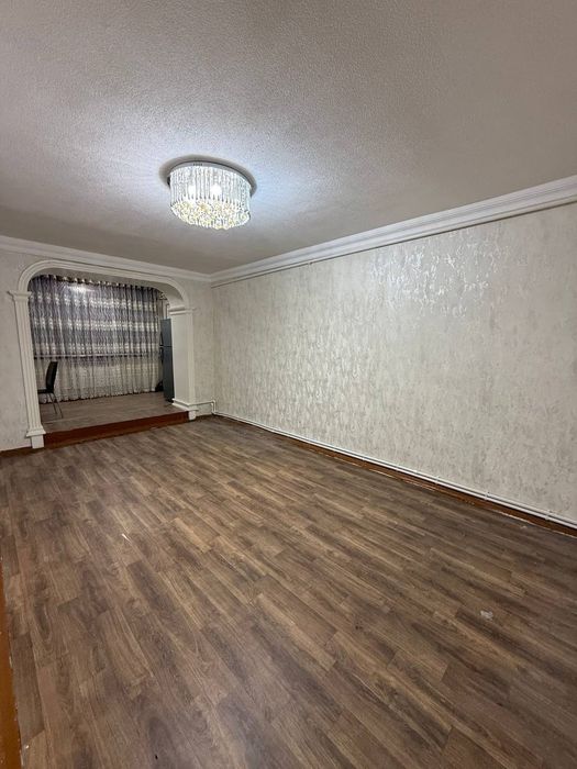 3х комнатная квартира на 1-этаж 6-веранда ул.Шота Руставели Олот Сомса