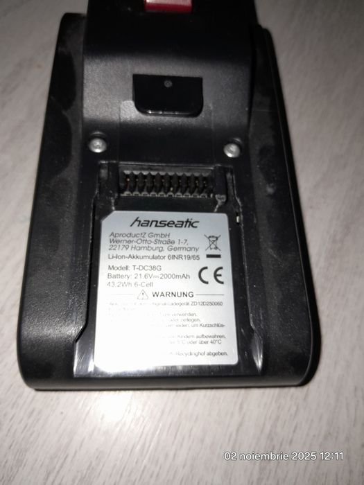 Aspirator făra fir, cu acumulator