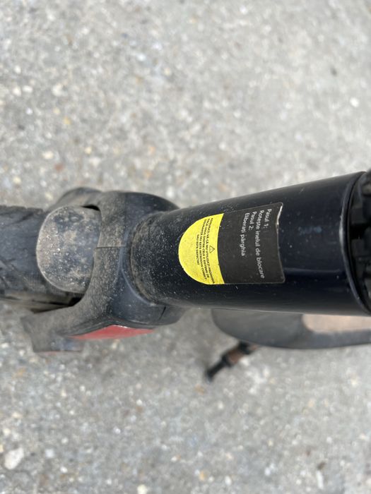 Trotineta electrica cu vitaza maxima de 25Km