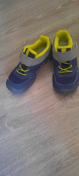 Детски туристически обувки за преходи NH100  QUECHUA 31 номер