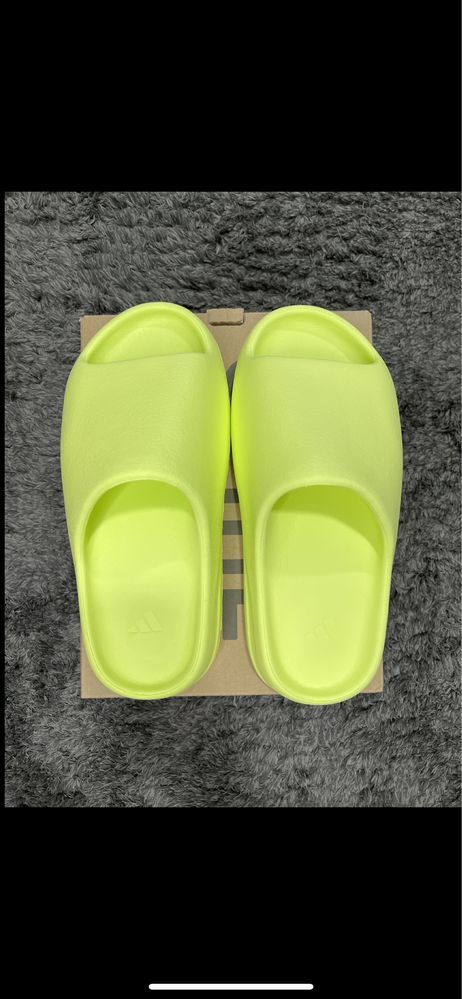 Adidas Yeezy Slide Green Glow