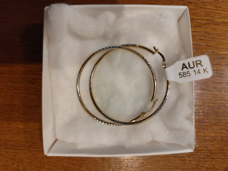 Vând cercei noi aur 14k