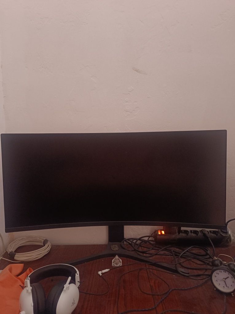 Продам монитор игровой