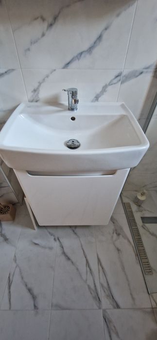 Chiuveta cu dulap Elveția