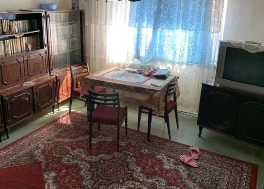 Дава се под наем Тристаен апартамент в Пловдив, Център - 78 кв.м за 219.3 € - Снимка #2