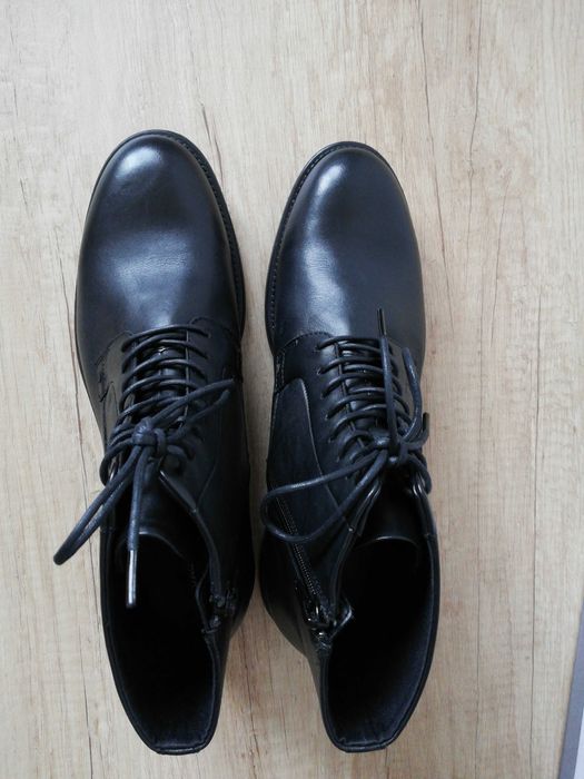 Vand botine dama NOI marca Vagadond, marimea 42