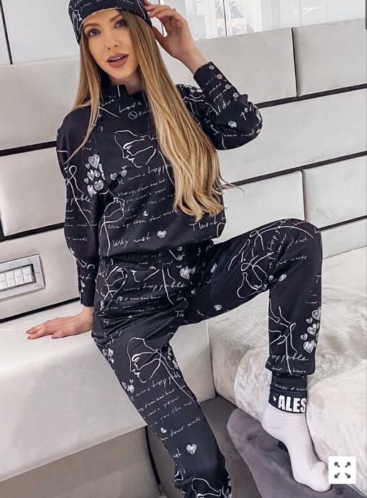 Спортен Сет на alessа postition to win