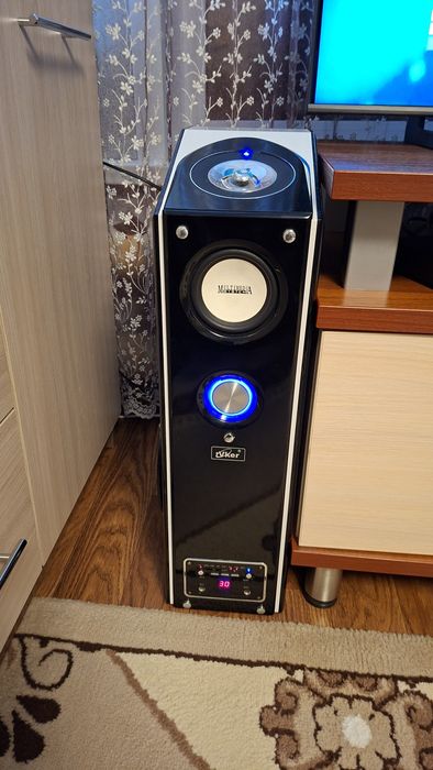 Продам активные колонки.