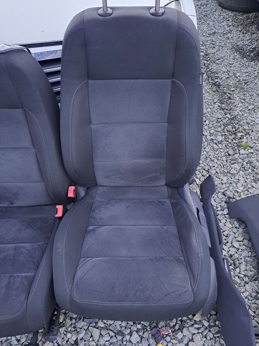 Vând interior alcantara+textil VW Golf 6 model break