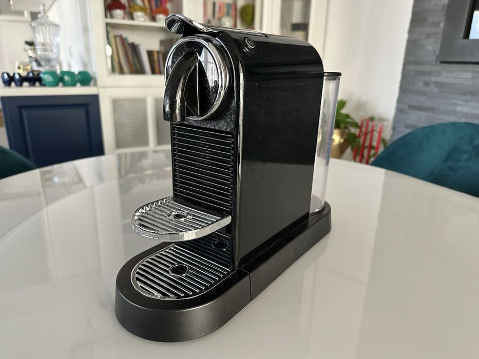 Nespresso Espressor CitiZ Negru