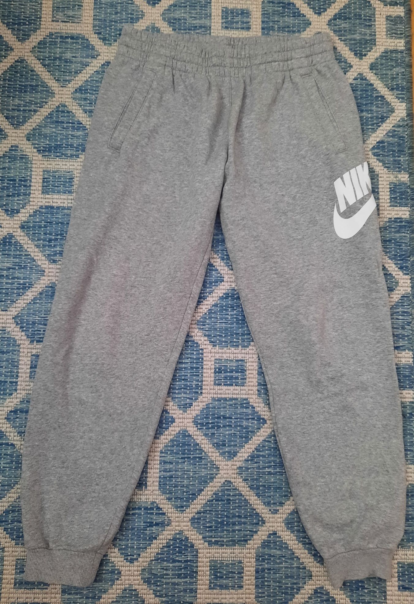 Детско долнище Nike