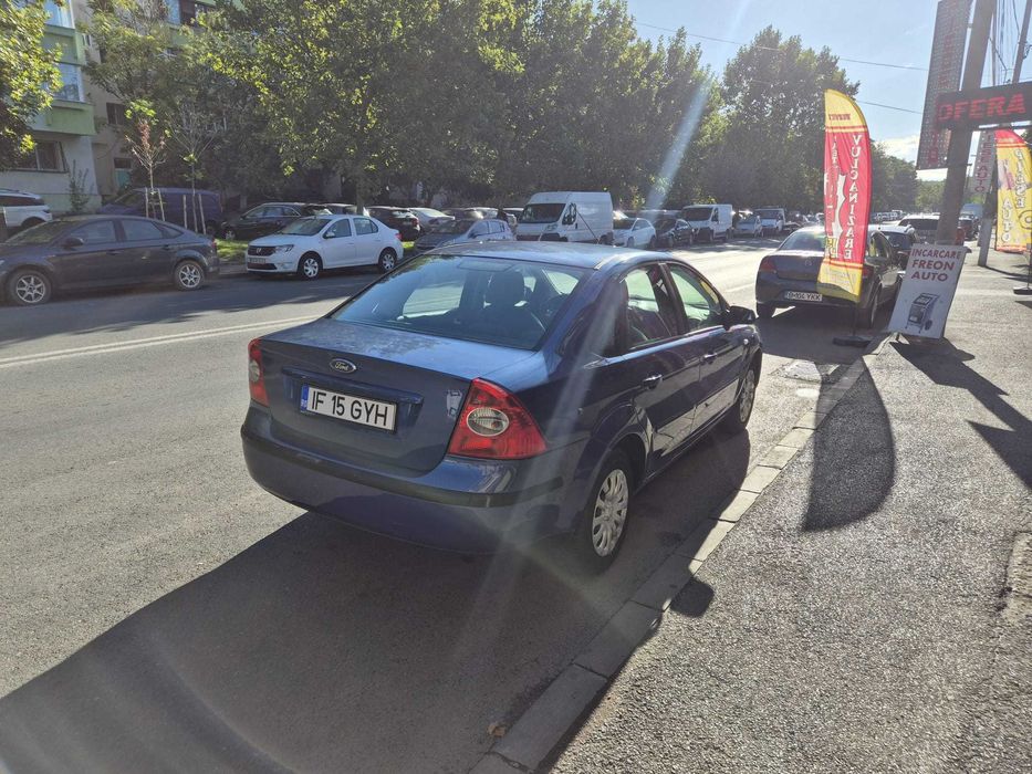 Ford Focus 2 benzina cu gaz in rate