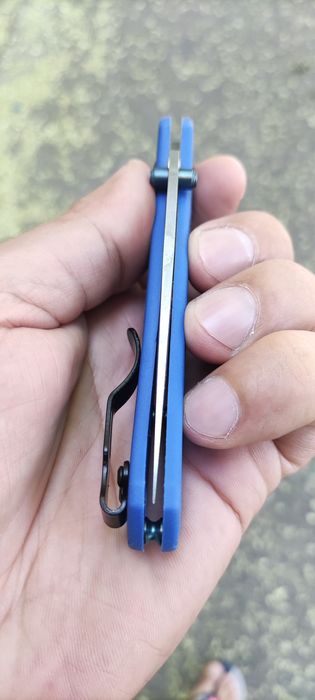 Ножик для чистки овощей и фруктов.