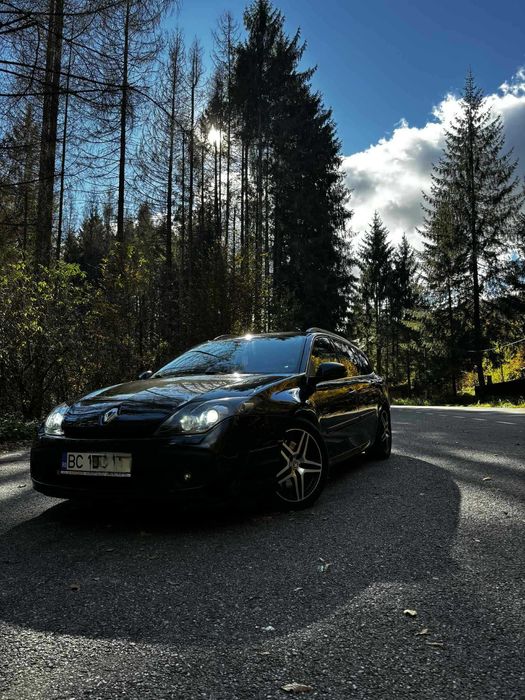 Renault Laguna III GT 4Control 2.0 dCi