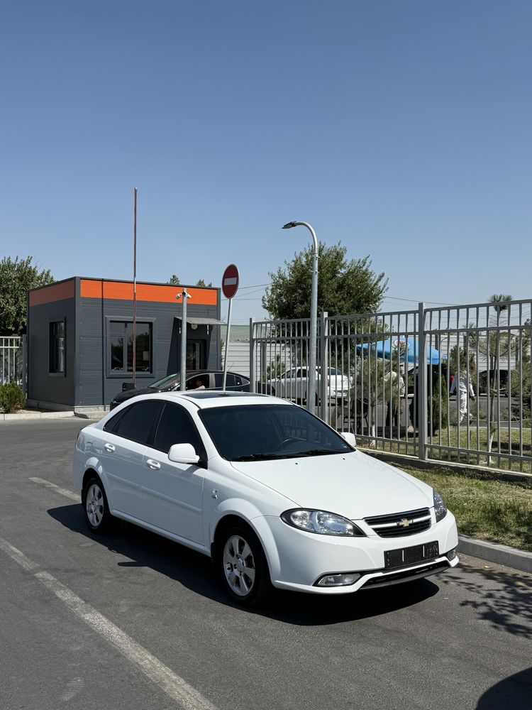 Gentra 2023 Белая