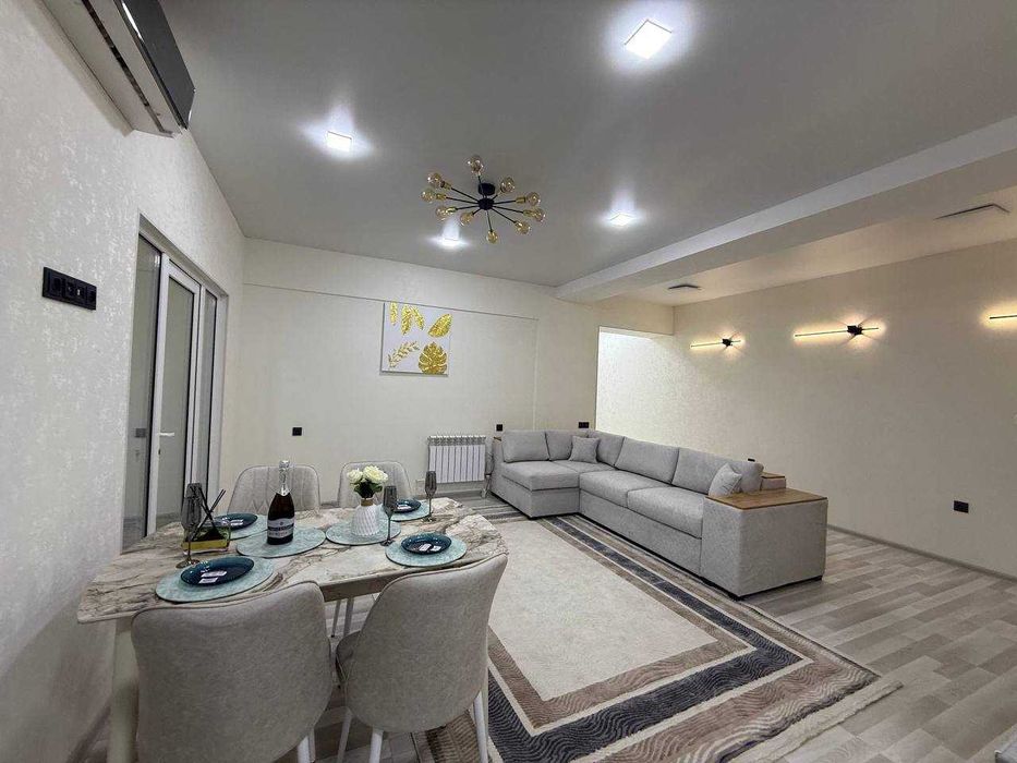 Срочная продажа в новом ЖК 3 комнатная метро БИЙ