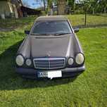 Vând Mercedes W210