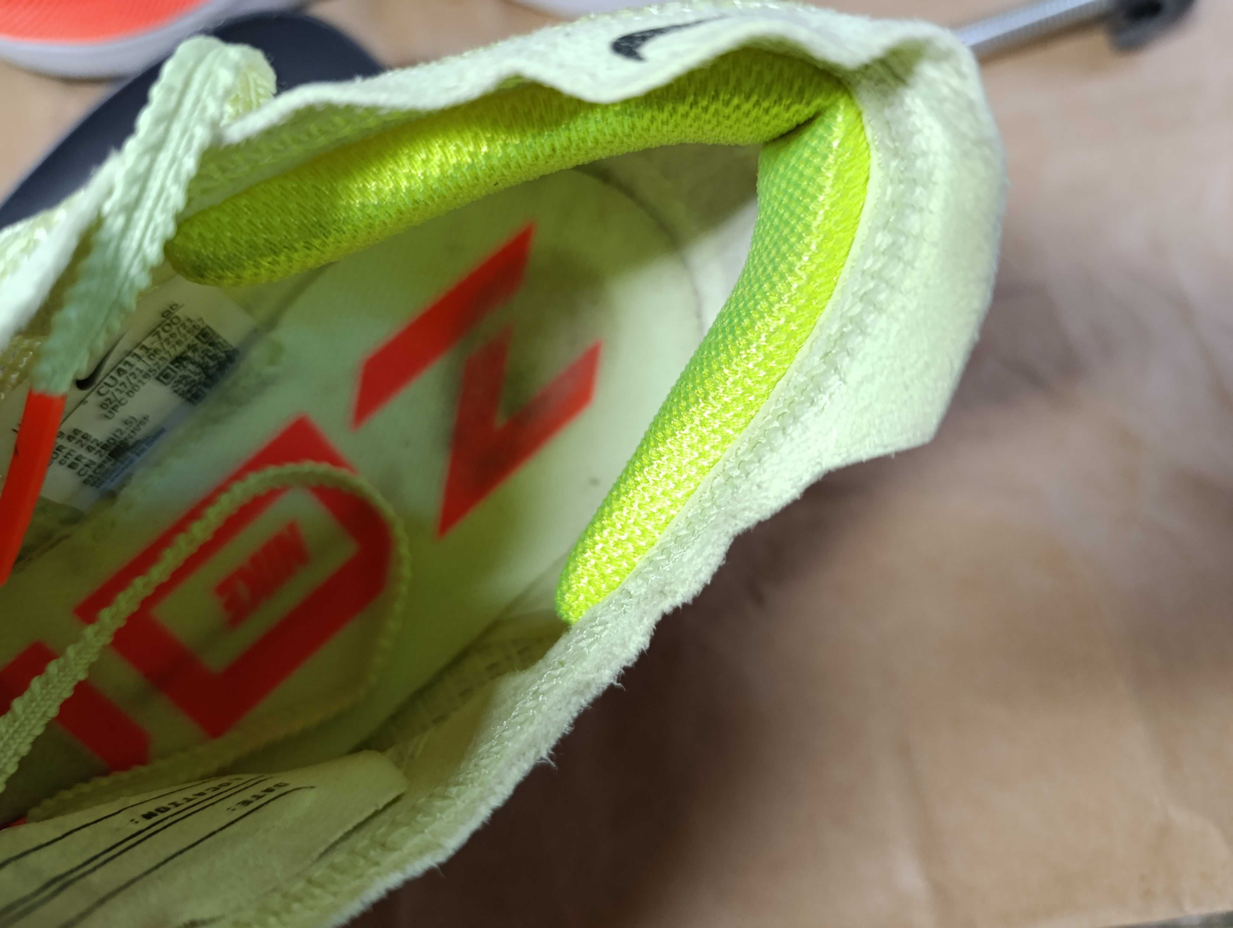 Nike ZoomX Vaporfly Next% 2''оригинални маратонки 44 номер