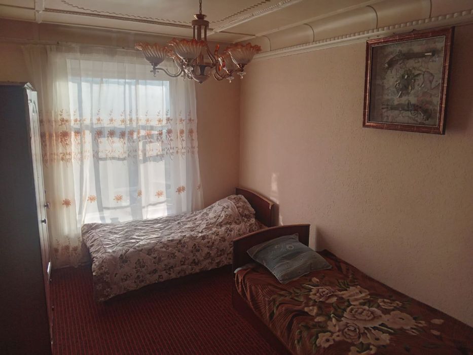 Chig'atoy bozori oldida Ijaraga hovli uy