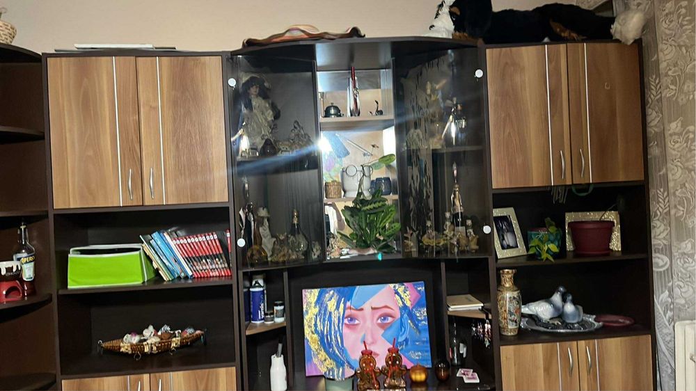 Vand mobila de sufeagerie