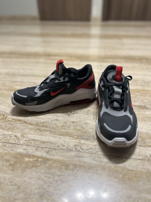 Nike Air Max Bolt