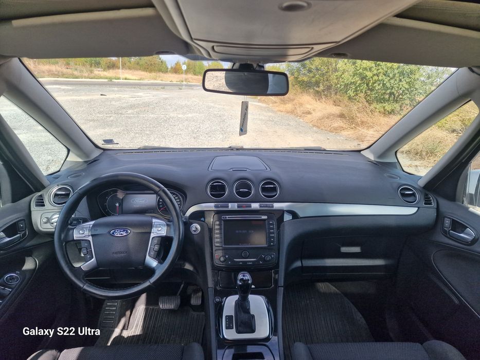 Ford galaxy 2012г. 2.0d
