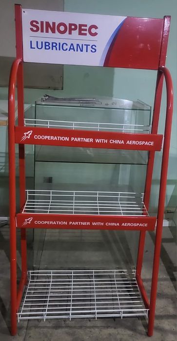 Полки витрины стеллажи