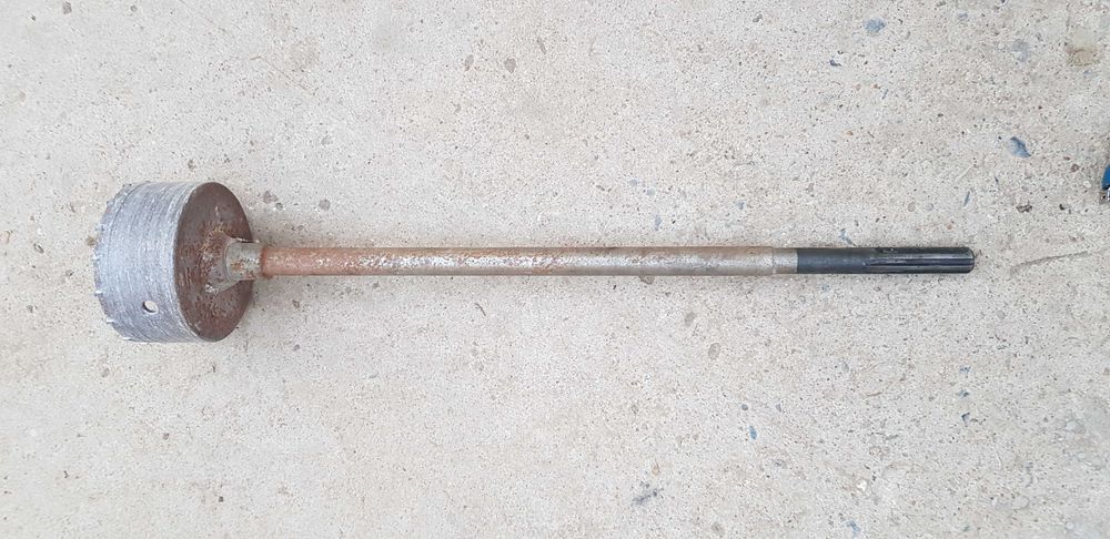 Буры,коронки,удлинители б/у для перфоратора,разной длины и диаметра.