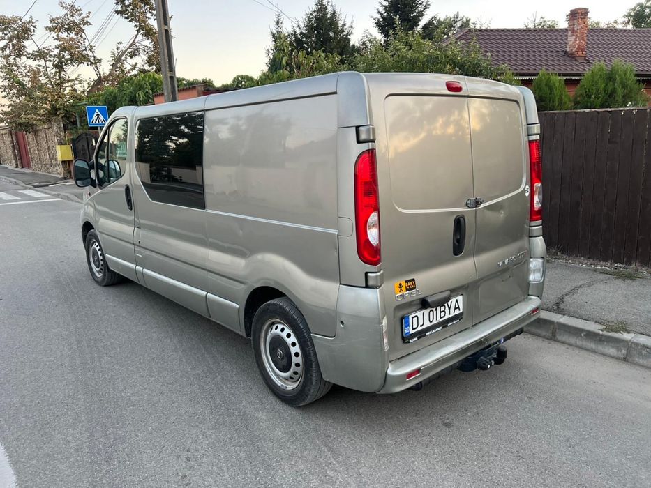 Opel vivaro 2.0 6 locuri
