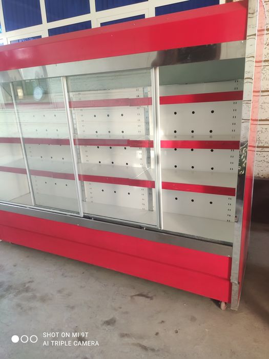 Vetrina muzladgichlar