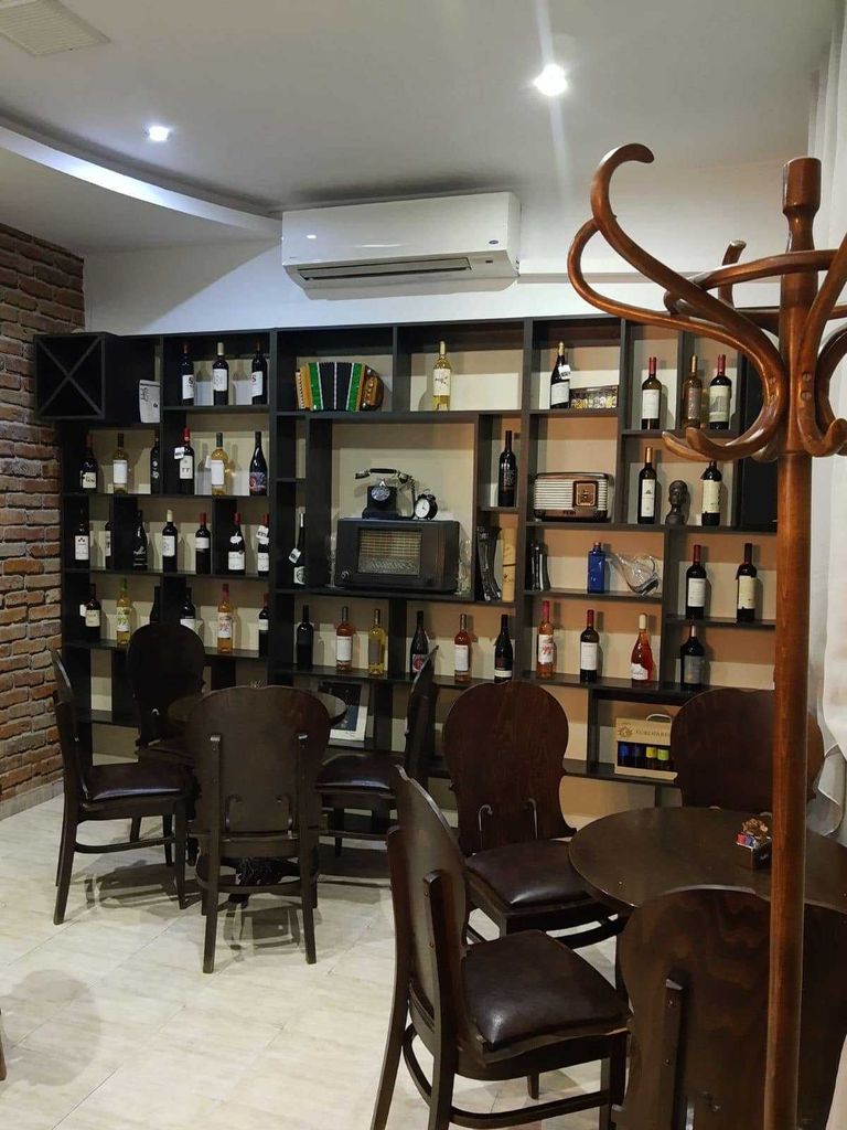 Продава се Заведение в Велинград - 521 кв.м за 1046 €/кв.м - Снимка #1